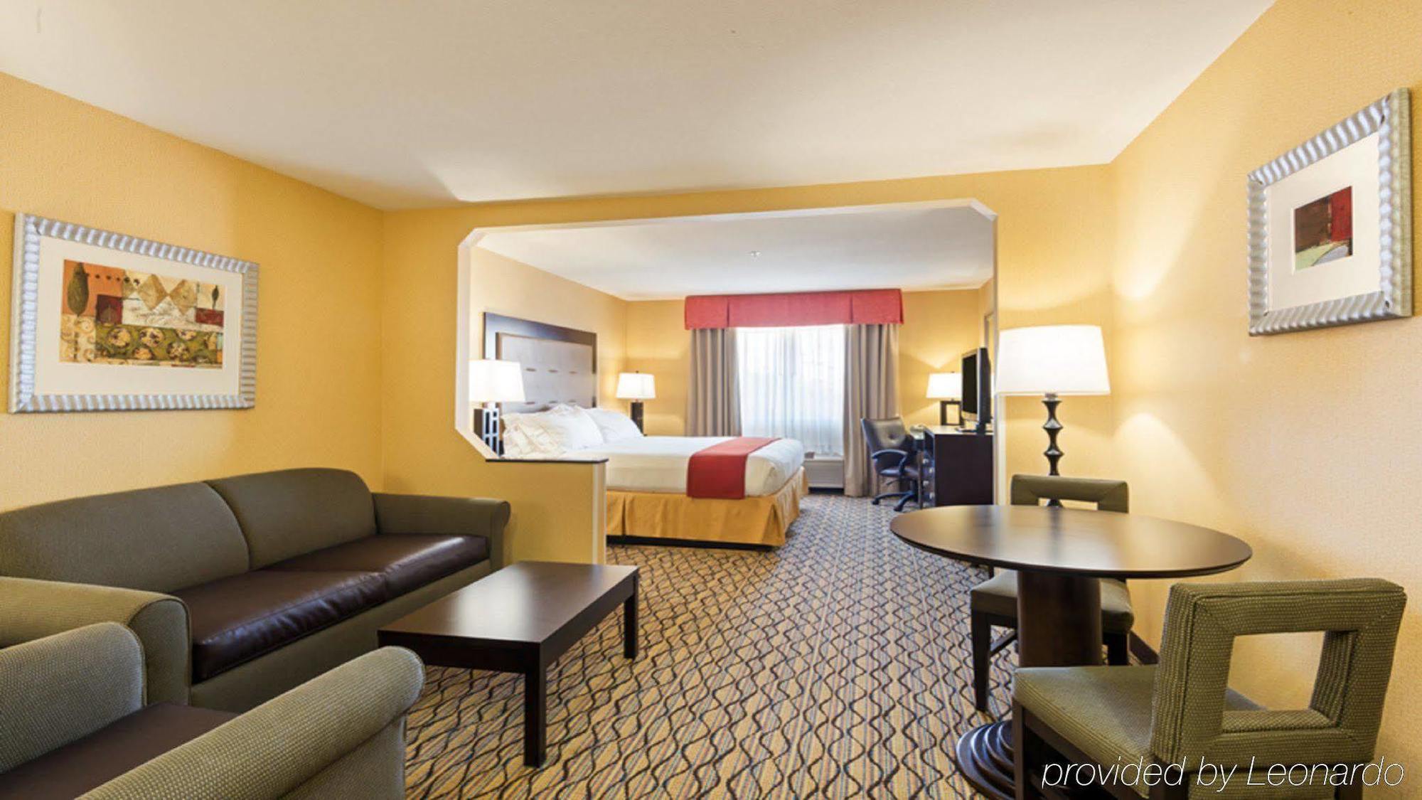 Holiday Inn Express Hotel & Suites North Seattle - Shoreline, An Ihg Hotel エクステリア 写真
