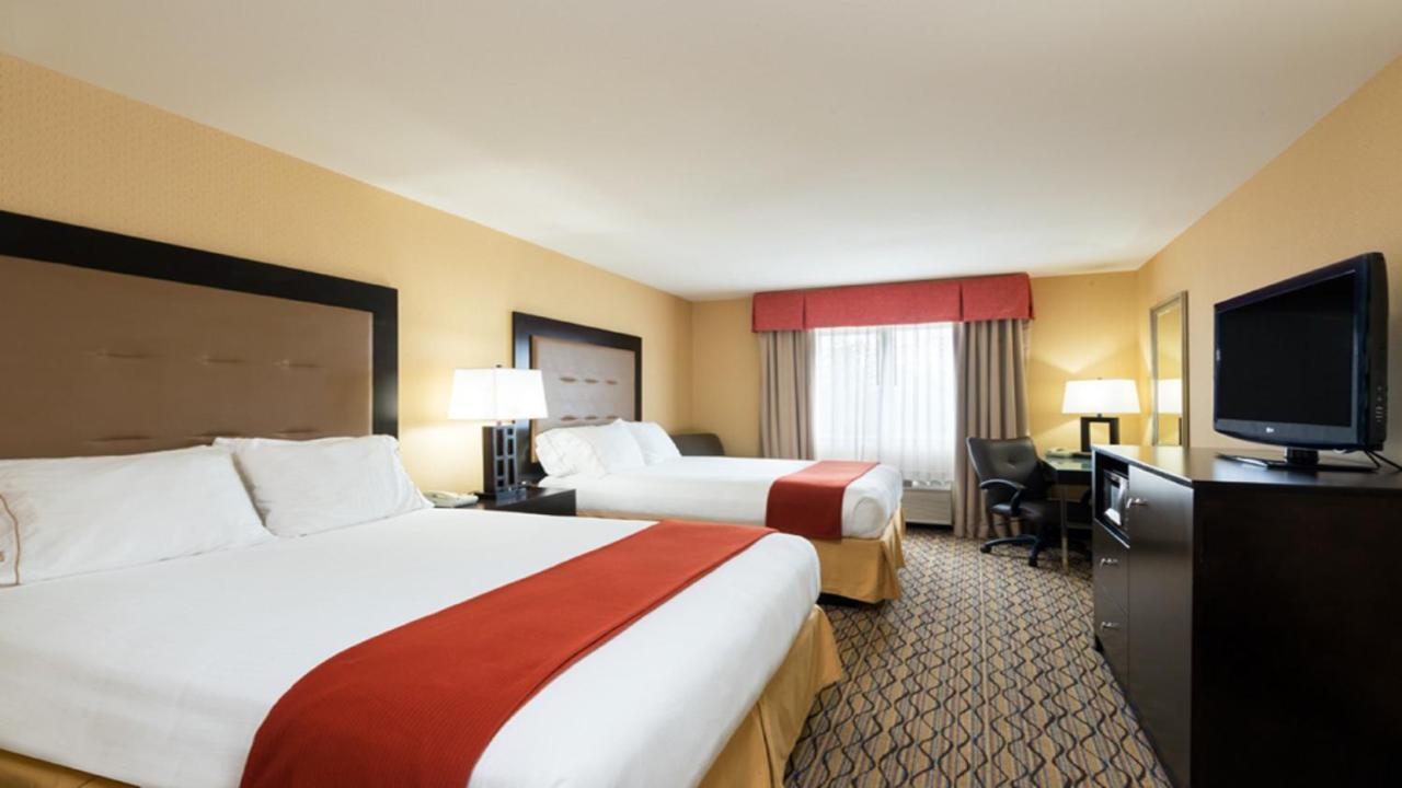Holiday Inn Express Hotel & Suites North Seattle - Shoreline, An Ihg Hotel エクステリア 写真