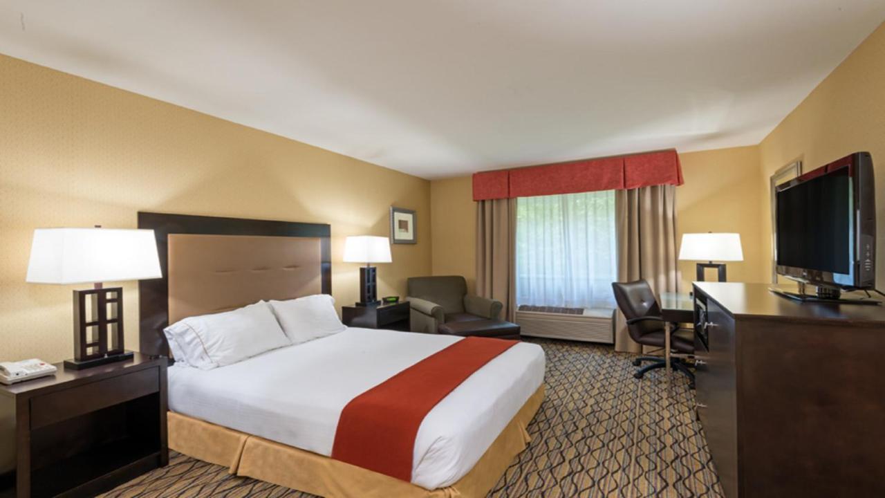 Holiday Inn Express Hotel & Suites North Seattle - Shoreline, An Ihg Hotel エクステリア 写真